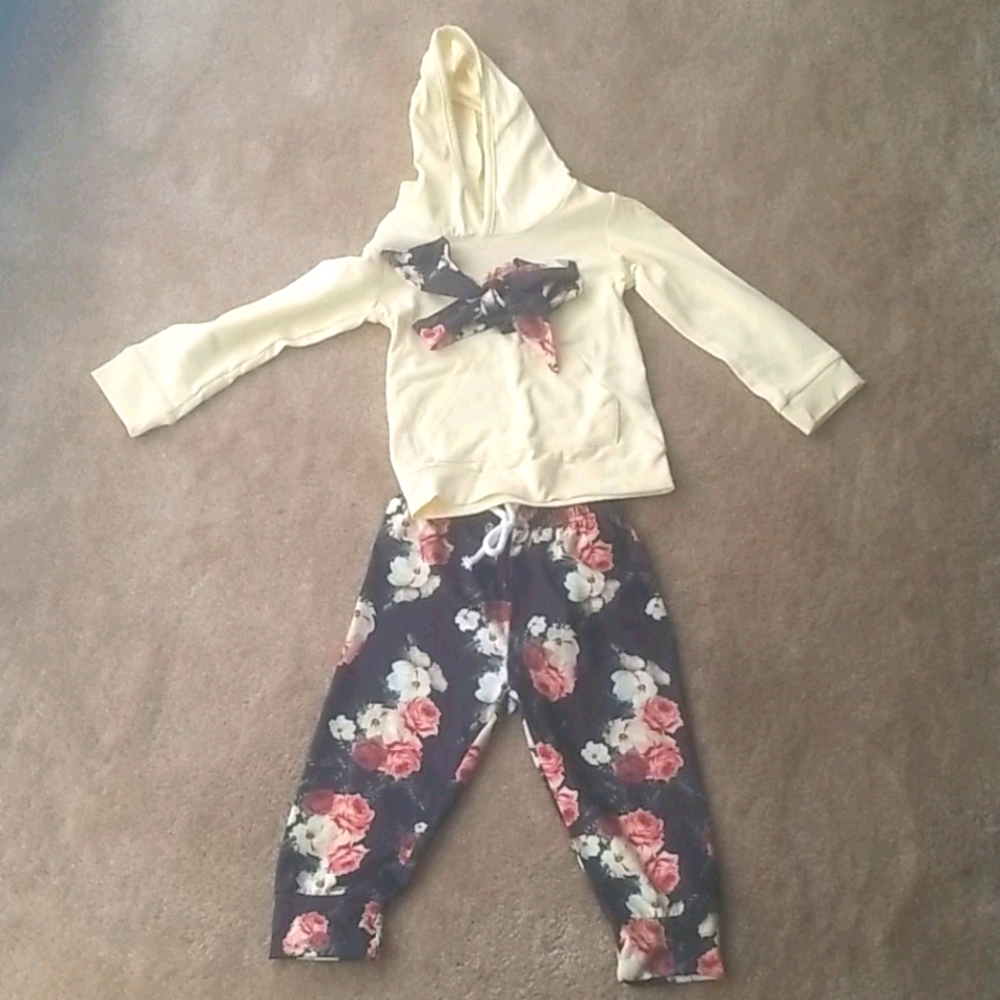Floral pastel outfit toddler girl